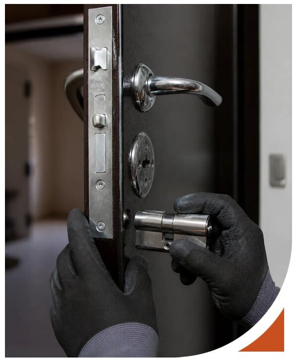 Замена замков Abloy срочно с гарантией и выездом в Боровичах